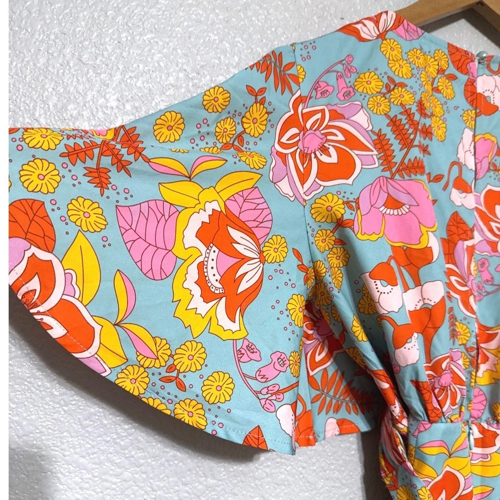 Retro Floral V-Neck‎ Romper Small Blue Orange Pink 70s Style Flutter Sleeves Tie